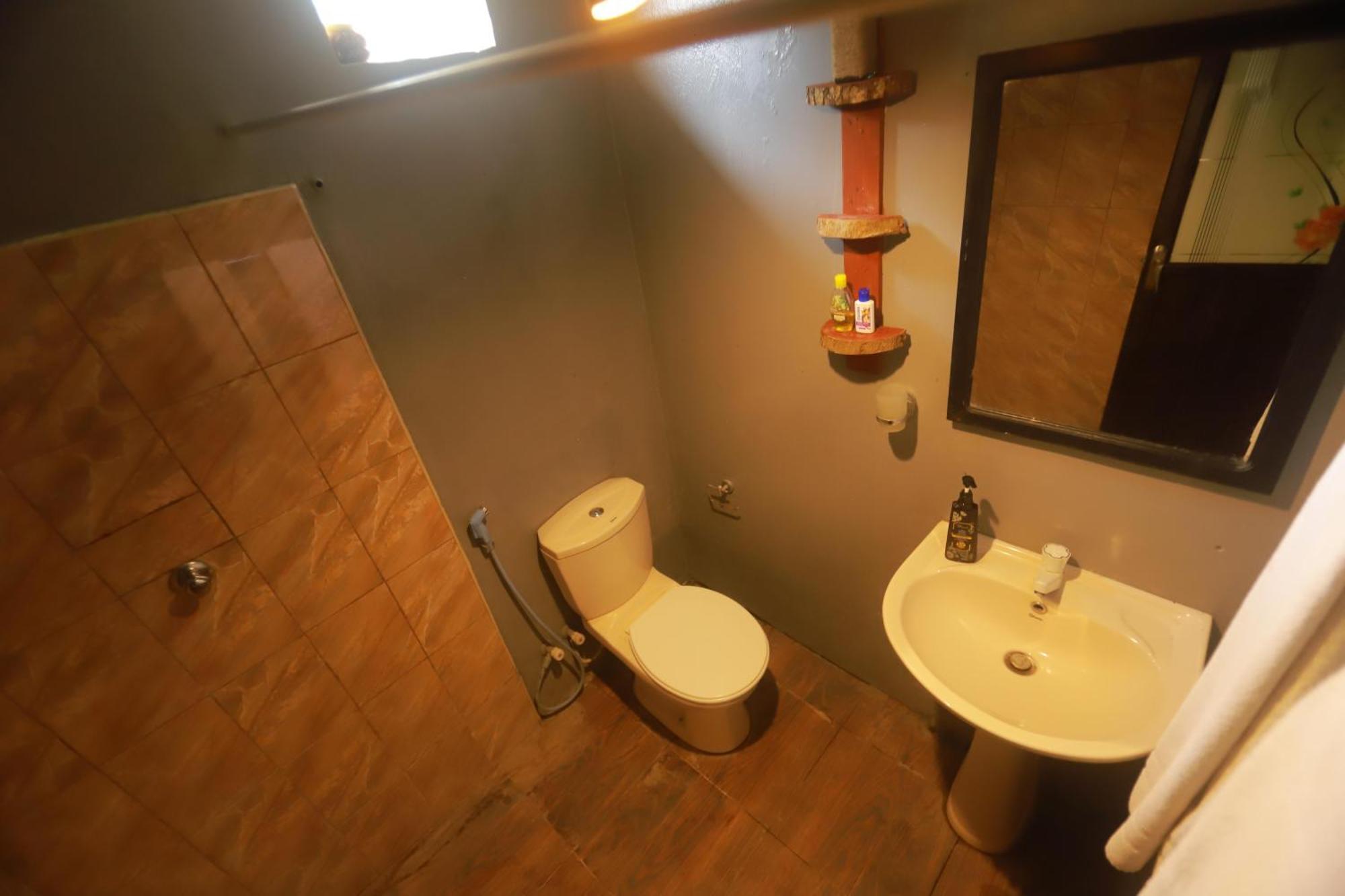 Dinna Nature Hostel سيغيرِيا المظهر الخارجي الصورة